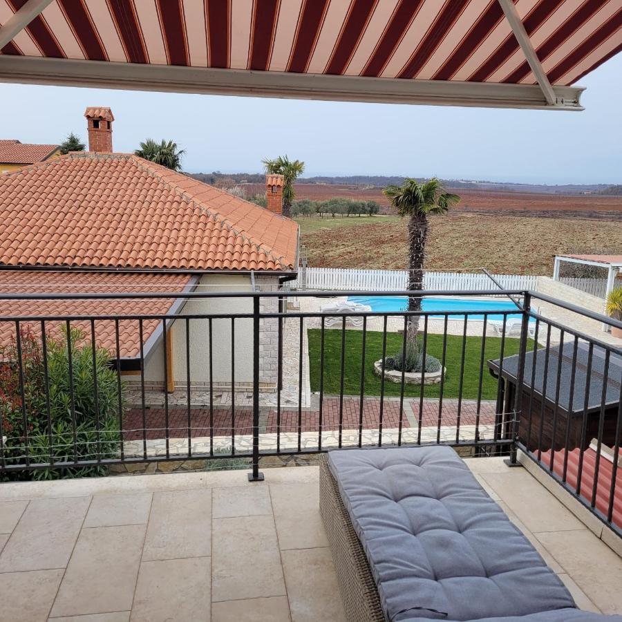Villa Haus Sunshine à Novigrad Istria Extérieur photo